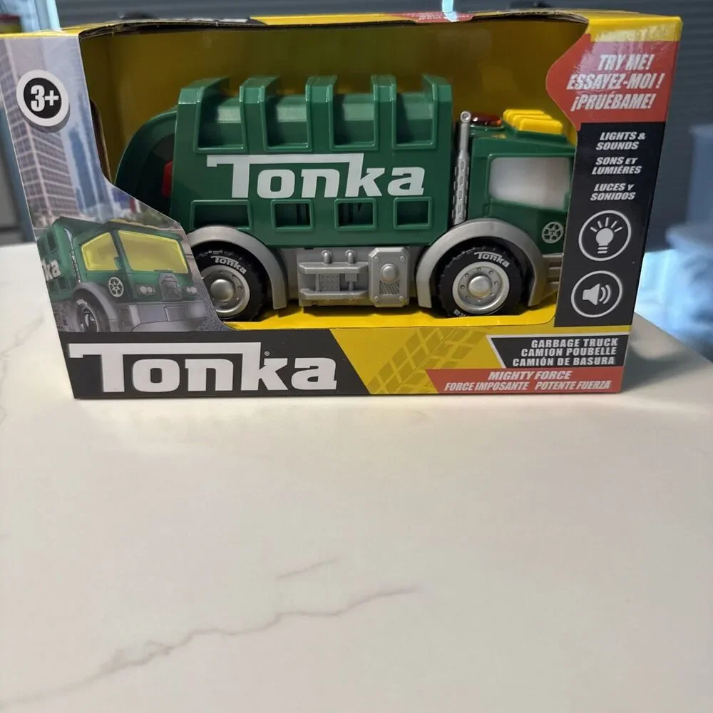 TONKA GARBAGE TRUCK MIGHTY FORCE REALISTIC LIGHTS & SOUNDS-NEW SEALED